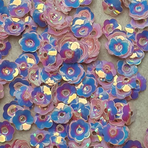 95 embellissements fleur rose clair reflet 8mm sequin à coudre ou déco de table