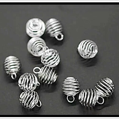 X10, x25, x50 ou x100pcs cages à perles, pendentifs lanternes spirales.
