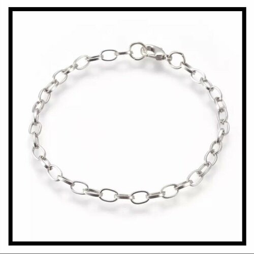 Bracelets / chaînettes en métal argenté