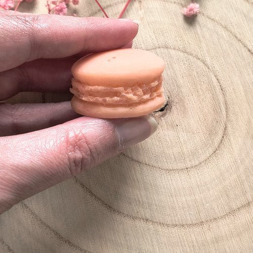 Macarons fondants parfumés mandarine