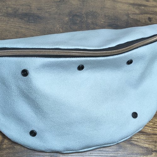 Sac banane xl en suédine bleu pastel