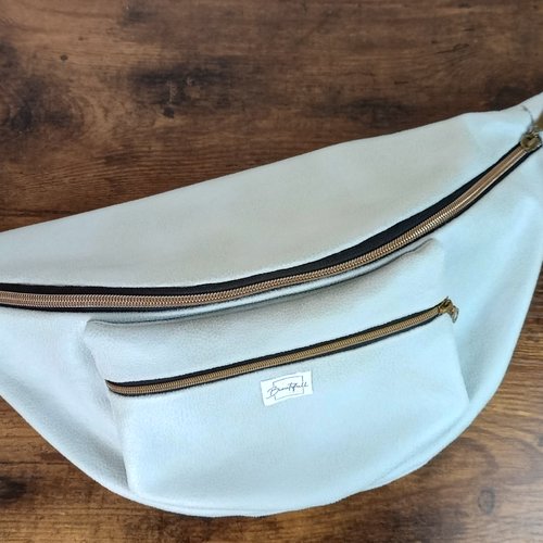 Pack complet sac banane en suédine bleu pastel avec sa pochette amovible assortie