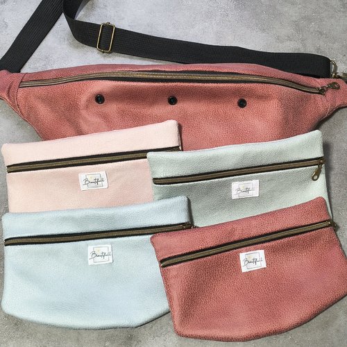 Sac banane avec 4 pochettes amovible