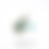 Cabochon goutte 14x10mm en pierre semi-précieuse howlite, à coller, turquoise x1