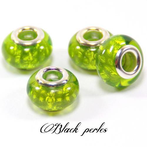 Perle style pandora avec petits losanges, en acrylique, verte claire - a15 
