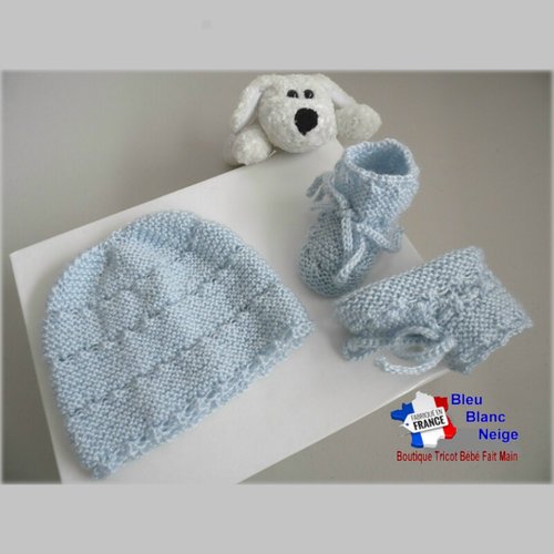 Bonnet bebe et chaussons, 3 mois, duo azur calinou rayé astrakan tricote main, tricot bb, layette, modèle sur commande
