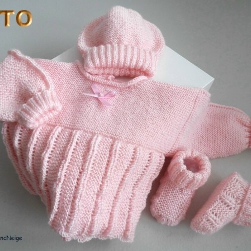 Tuto tu-408 – 3 tailles sur le même pdf - fiche tricot bébé , explications brassière à côtes bonnet et chaussons tutoriel