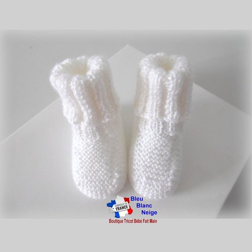 Chaussons naissance chaussettes blanc lait calinou pour bébé mixte à revers côtes modèle sur commande