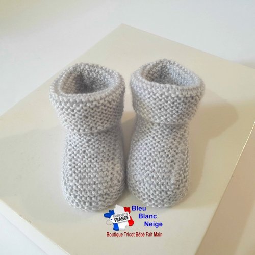 Chaussons naissance gris comete calinou pour bébé mixte  tricotés mousse à revers mousse modèle sur commande