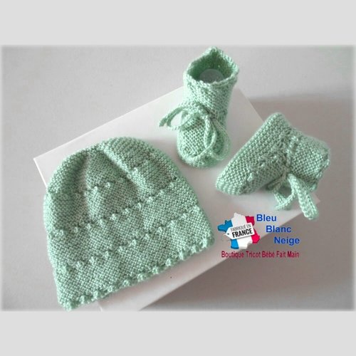 Bonnet bebe et chaussons, naissance, duo vet limonade rayé astrakan tricote main, tricot bb, layette, modèle sur commande