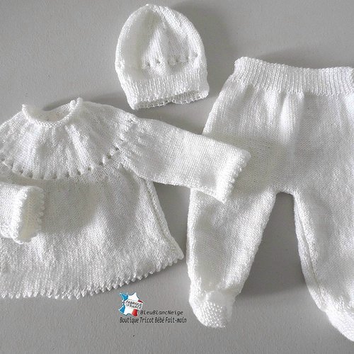 Ensemble préma - naissance ou bébé reborn ou poupon brassière, bonnet, chaussons coloris lait