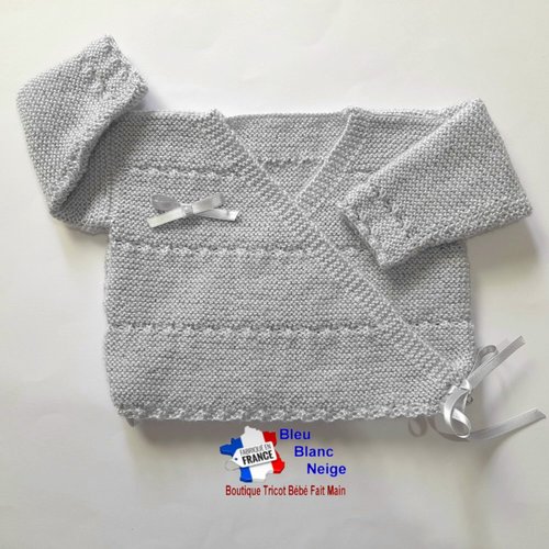 Brassière croisée naissance fille - grise - en laine certifiée oeko-tex - layette tricotée main - sur commande