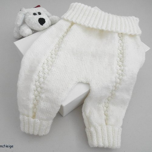 Pantalon 3 mois, laine calinou lait , tricoté main, layette tricot bb fait main, modèle sur commande
