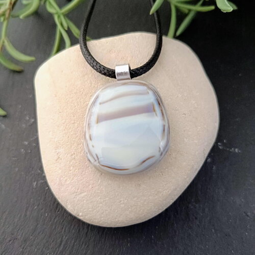 Collier pendentif pour homme