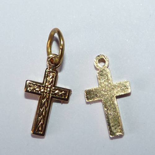 7 breloques petite croix dorée ciselée baroque gothique religion pendentif minimaliste pour création de bijoux