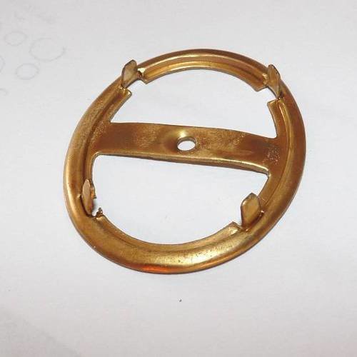 Support base pour cabochons ovales pour sertir griffes dorées création de bijoux