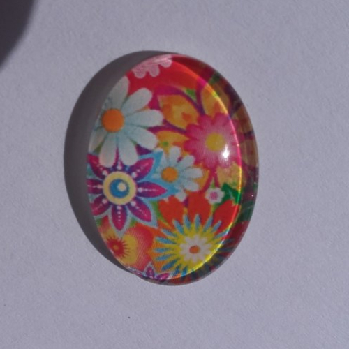 Cabochon de verre ovale 18x25 mm de fleurs multicolores