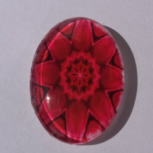 Cabochon de verre, mandala, rouge, bordeaux, ovale, 25x18 mm