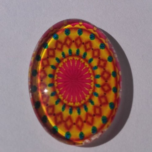 Cabochon de verre, mandala, jaune, rose, ovale, 25x18 mm