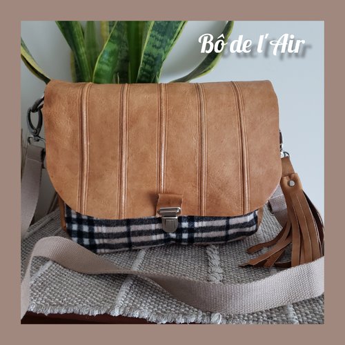 Sac besace tartan écossais beige et cuir beige revalorisés