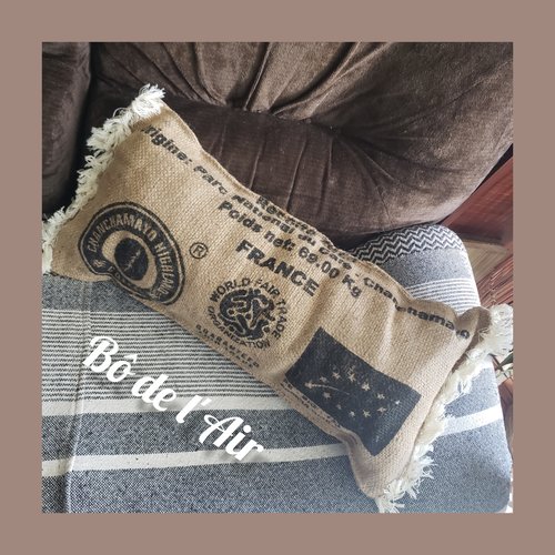 Coussin cale-dos toile de jute guatemala,  franges