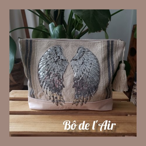 Pochette gm bachette et cuir , ailes d'ange sequins argent