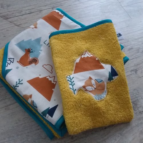 Cape de bain bébé personnalisable Animaux de la Forêt et gant assorti