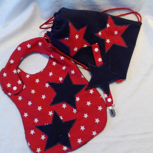 Maxi bavoir, sac à goûter et l'attache-tetine thème étoile rouge et marine