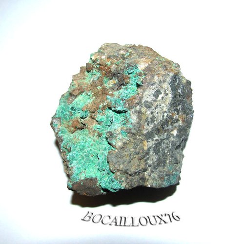 -dispo---malachite h1369 - perou - c. mineraux