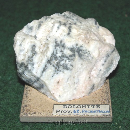 -dispo---dolomite s417* - 38.rochetaillee - collection mineraux - c4