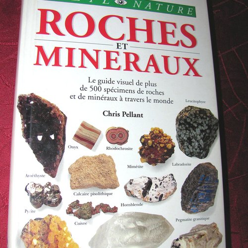 -dispo---roches et mineraux - bordas . c. livres .