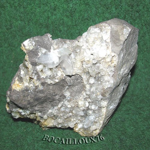-dispo---calcite ¤68 - 59.glageon - collection mineraux - m32