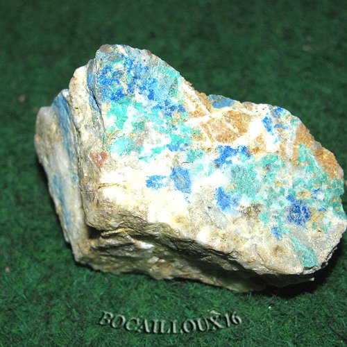 -dispo---azurite h1268 - 30.st laurent le minier - m21