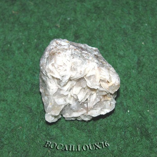-dispo---barytine - quartz ¤36 - 36.chaillac - c. mineraux - m21