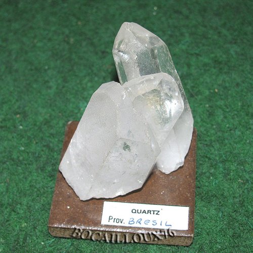 -dispo---quartz ¤244* gerbe 3 cristaux - bresil -  c. mineraux - c21