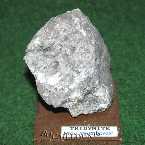 -dispo---tridymite ¤495 - 59.glageon - c. mineraux - c21