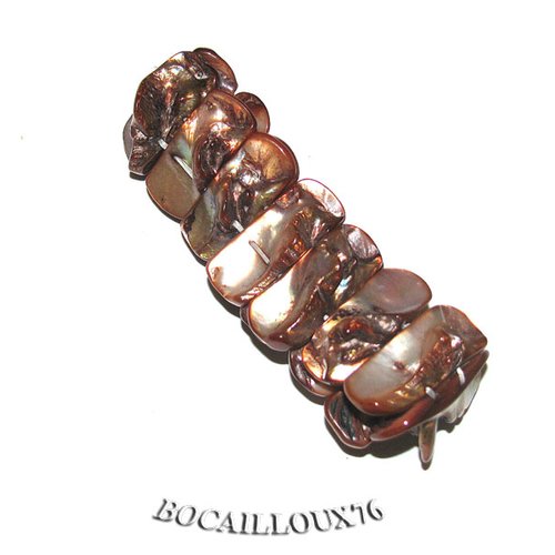 -dispo---nacre 6* - bracelet plaque marron - sur cordelastic . t.18.5 .