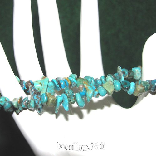 --depot---turquoise 3ml bracelet chips t.18cm sur cordelastic .