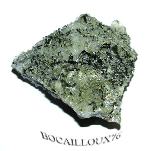 -dispo---epidote 273* - 38.alpe d'huez - c. mineraux