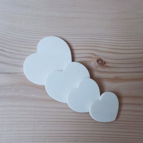 Petits coeurs en bois - coeurs en bois à décorer le lot de 4