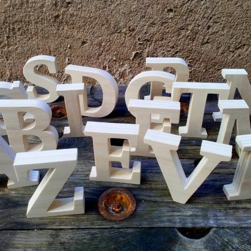 Lettres décoratives à poser - lettres en bois - home déco lettres en bois