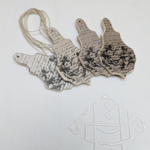 Pampilles en bois décorées - tons taupe/beige - le lot de 4