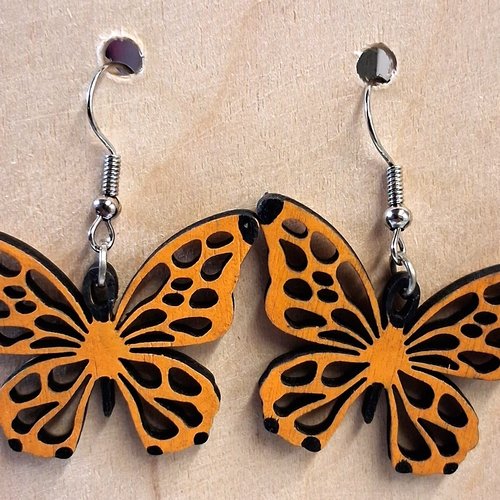 Boucles d'oreille en bois