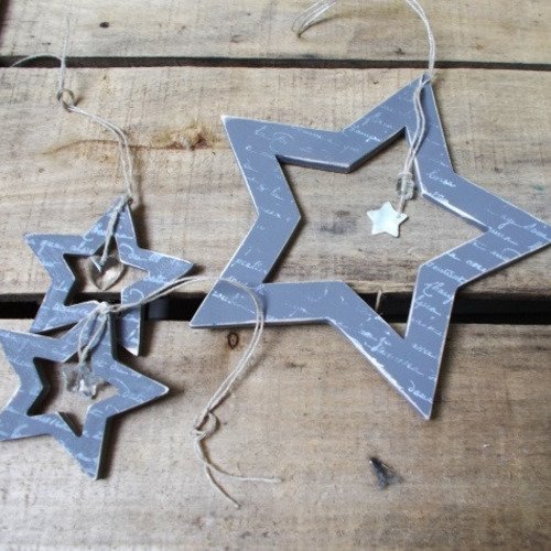 Etoiles en bois décor gris/vintage - lot d'étoiles grises ajourées - suspensions étoiles grises 