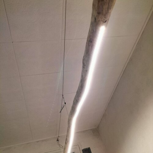 Suspension luminaire design en bois flotté led