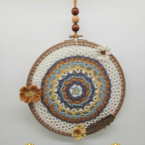 Mandala au crochet fait main – décoration murale bohème – pièce unique