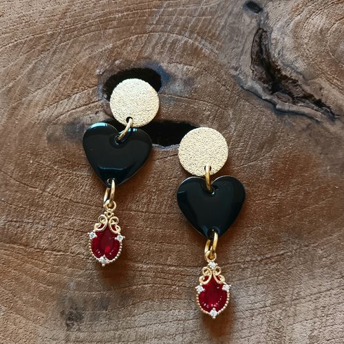 Boucles d'oreilles cœur noir