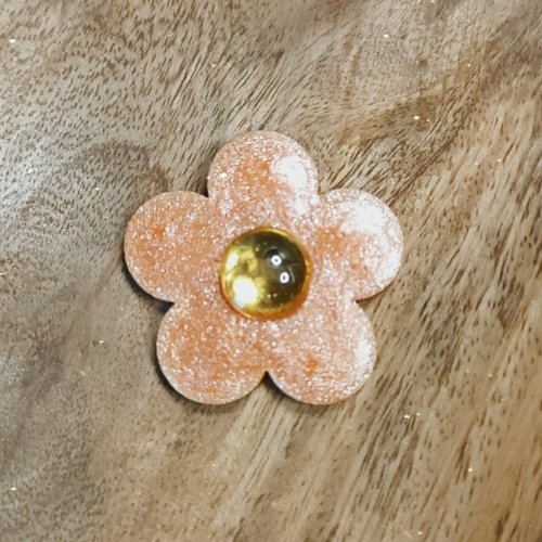 Broche petite fleur