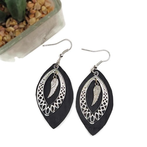 Boucles d'oreilles chambre à air et plume