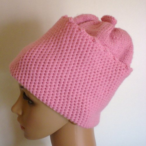 Bonnet citrouille en laine rose aux aiguilles